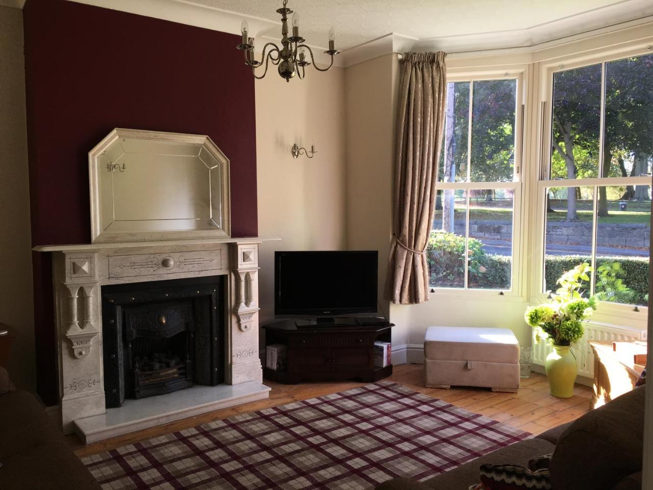 Glencoe Villa Guesthouse Featherstone Екстериор снимка